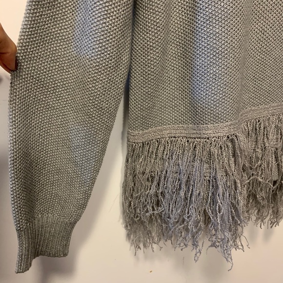 Ivanka Trump Grey Blouse - Picture 5 of 8